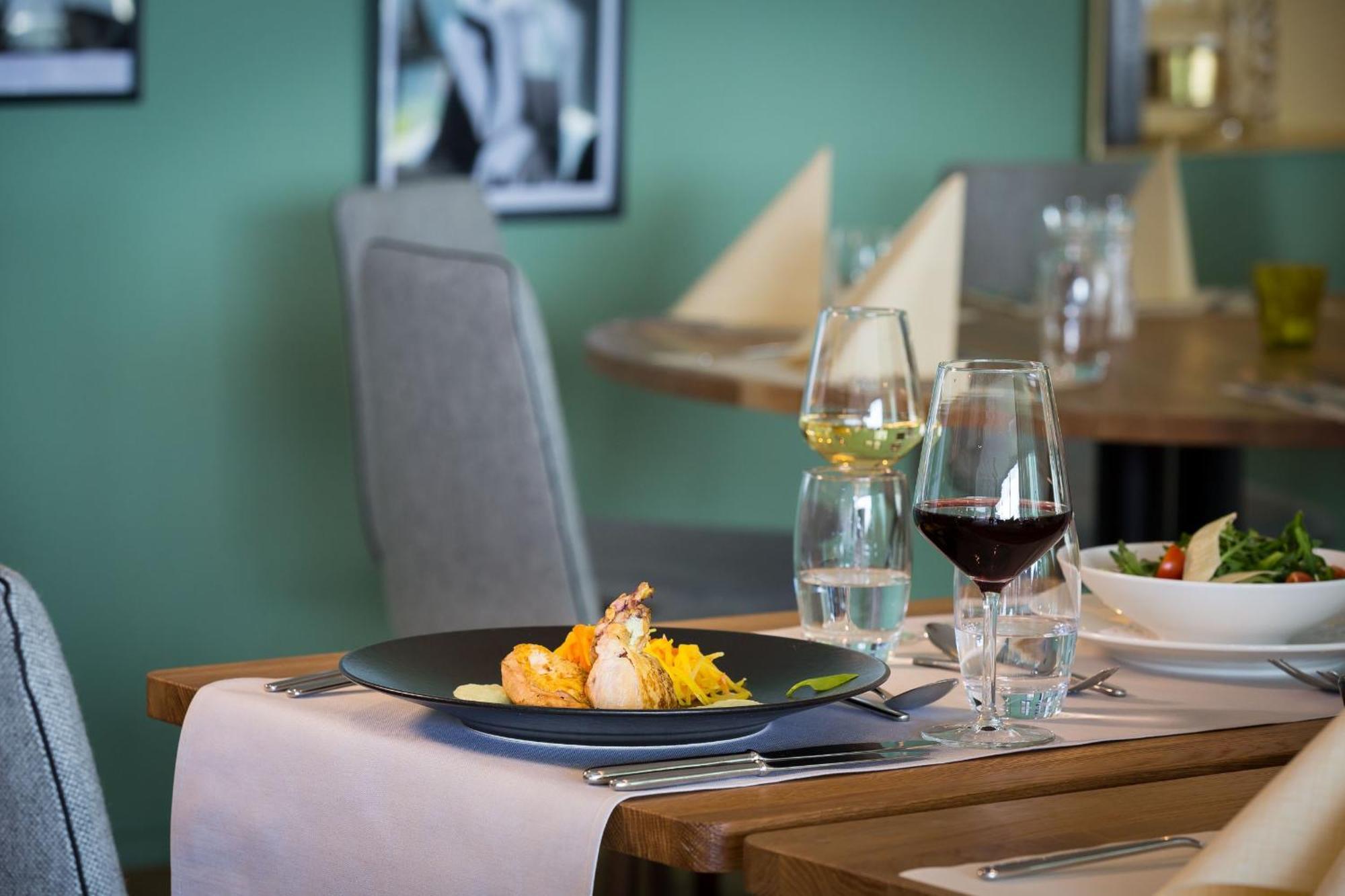 Hotel Du Leman - Jongny 3*